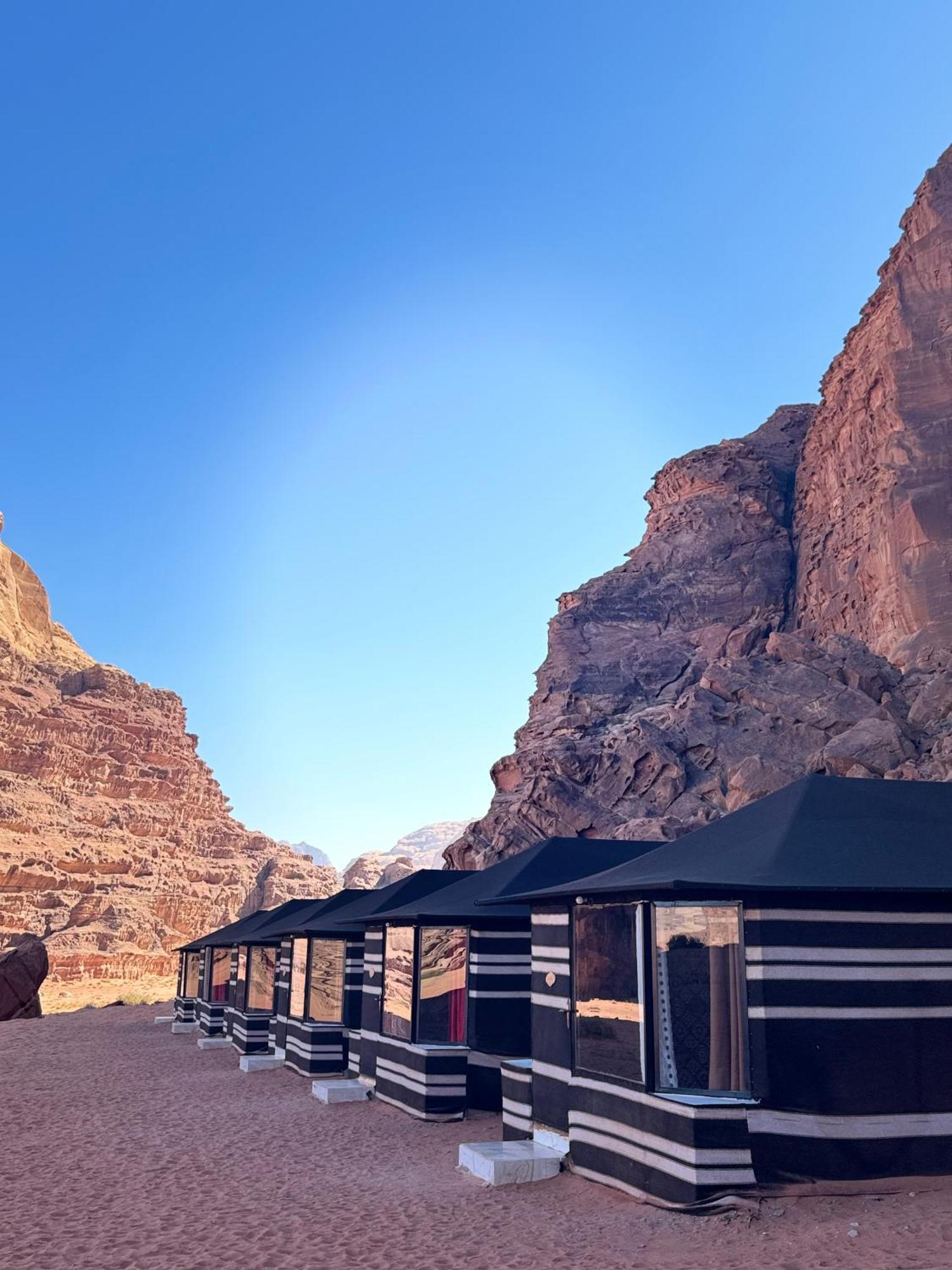 Wadi Rum Bubble Camp & Tour Dış mekan fotoğraf