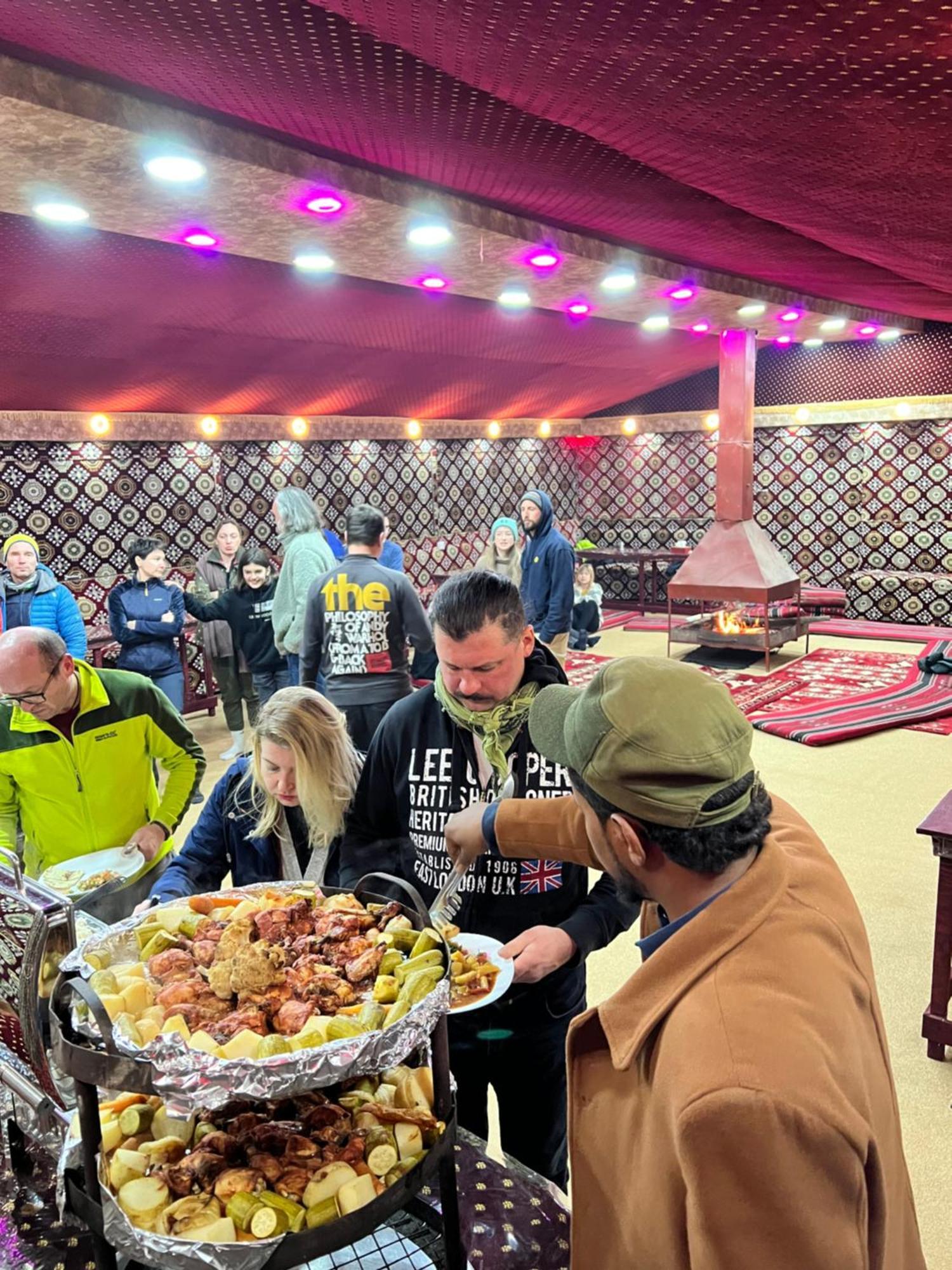 Wadi Rum Bubble Camp & Tour Dış mekan fotoğraf