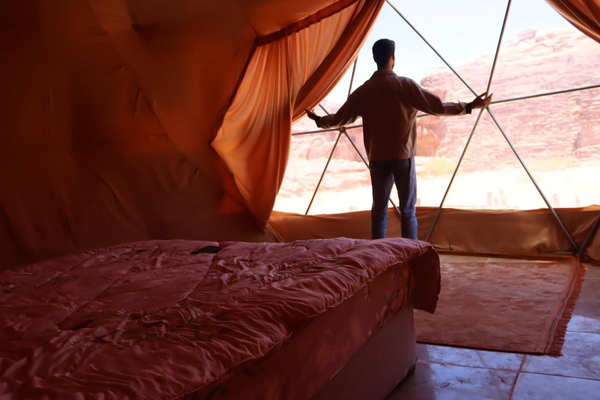Wadi Rum Bubble Camp & Tour Dış mekan fotoğraf