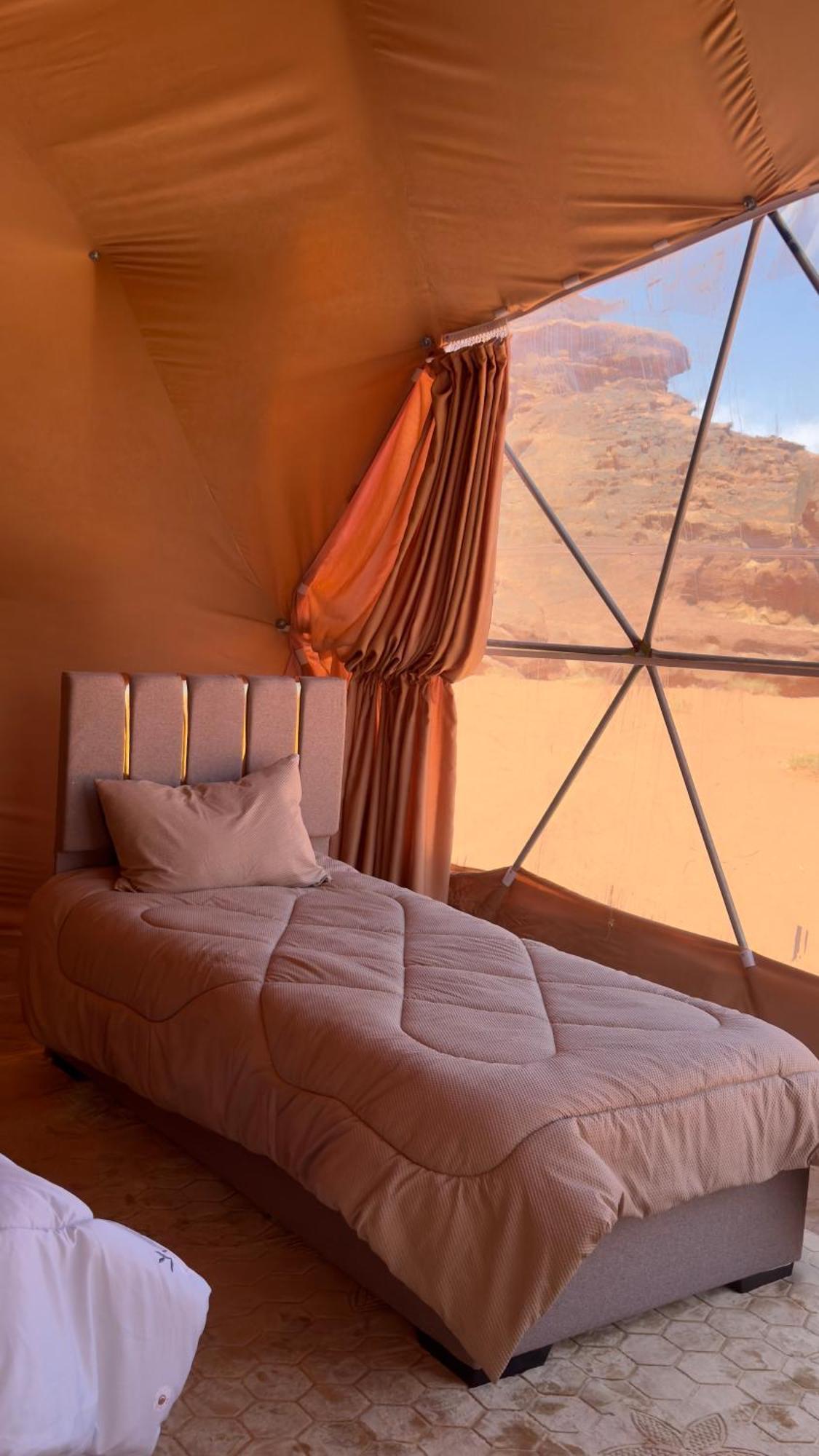 Wadi Rum Bubble Camp & Tour Dış mekan fotoğraf