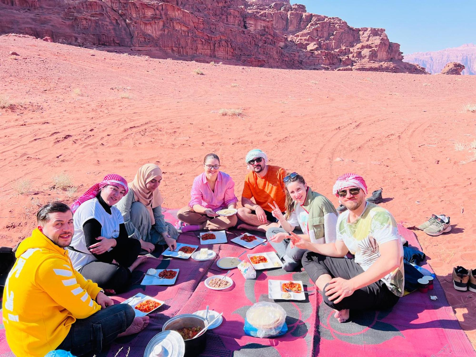 Wadi Rum Bubble Camp & Tour Dış mekan fotoğraf